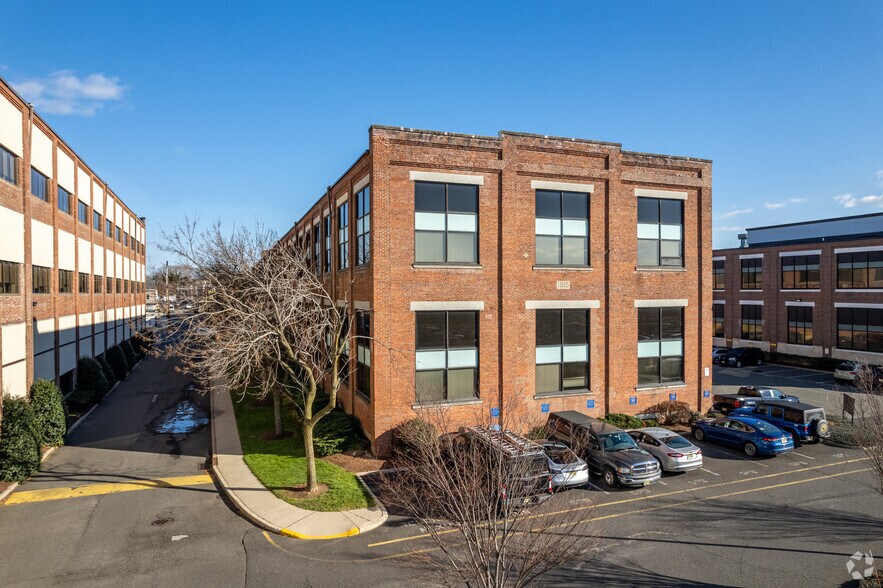 171 Jersey St, Trenton, NJ à louer - Photo de l’immeuble – Image 2 sur 11