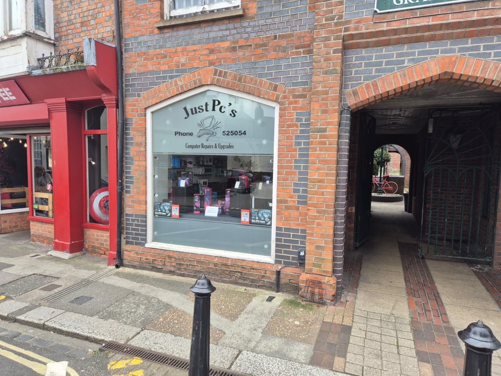 Grays Walk, Newport à louer Photo de l’immeuble– Image 1 sur 3