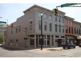 Plus de détails pour 105 E Jackson St, Muncie, IN - Local commercial à louer