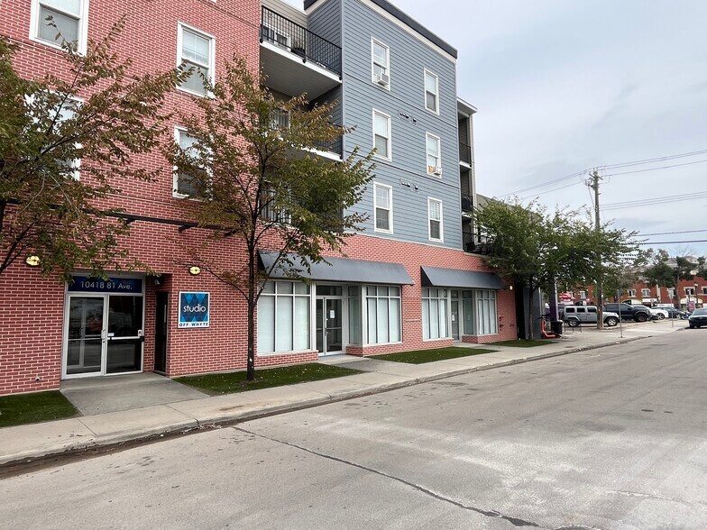 10416 81st Ave NW, Edmonton, AB à louer - Photo de l’immeuble – Image 3 sur 9