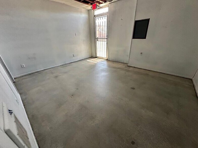 7324 Madison St, Paramount, CA à vendre - Photo de l’immeuble – Image 3 sur 11