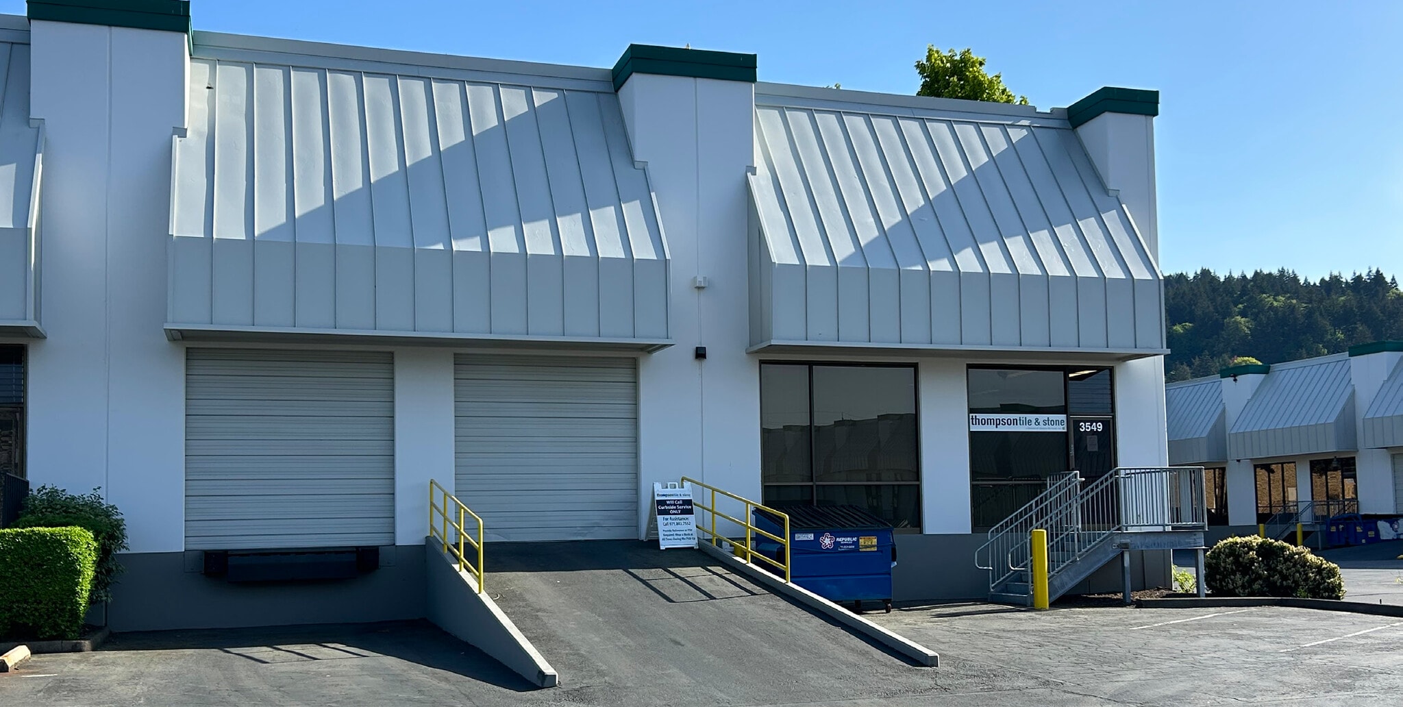 3571-3599 NW Yeon Ave, Portland, OR à louer Photo intérieure– Image 1 sur 3