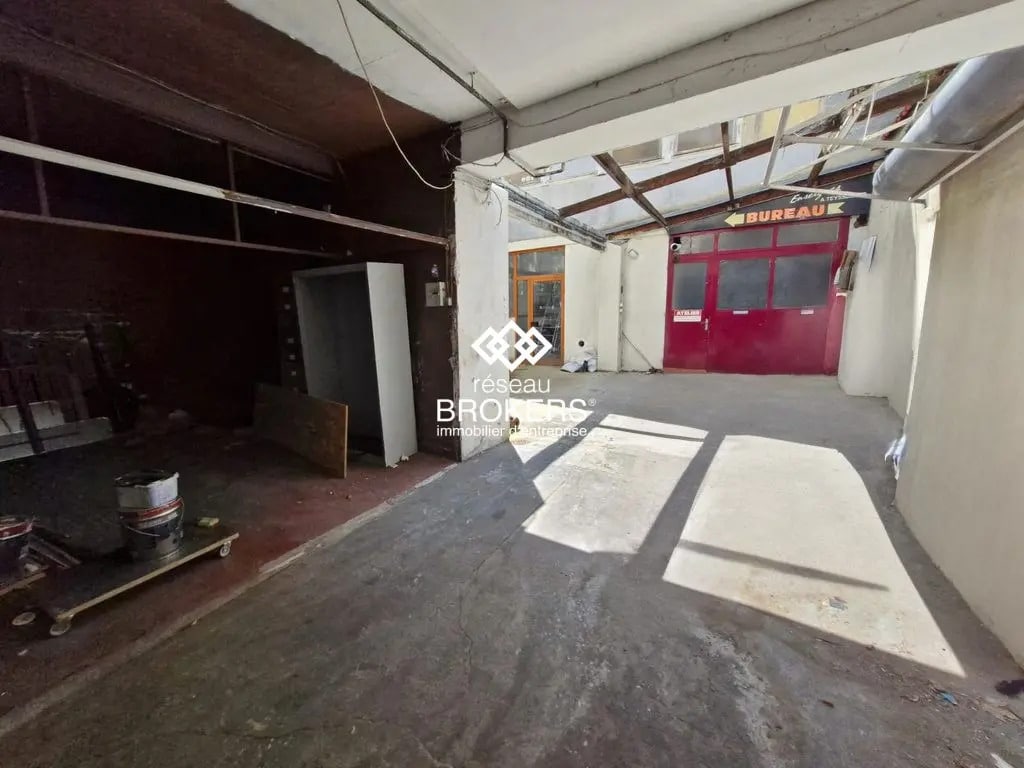 Industriel/Logistique dans Gentilly à louer Photo intérieure– Image 1 sur 8