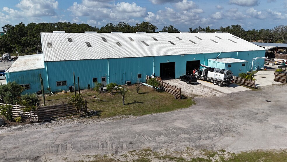 3927 US Hwy 19, Palmetto, FL à louer - Photo de l’immeuble – Image 2 sur 2