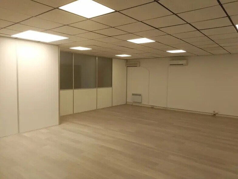 Bureau dans Marseille à louer - Photo intérieure – Image 3 sur 6
