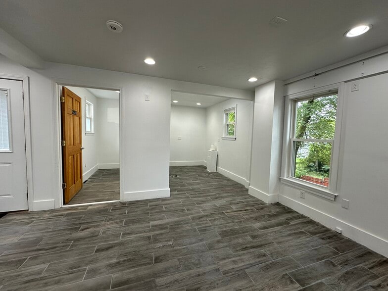 376 Chandler St, Worcester, MA à louer - Photo de l’immeuble – Image 2 sur 4