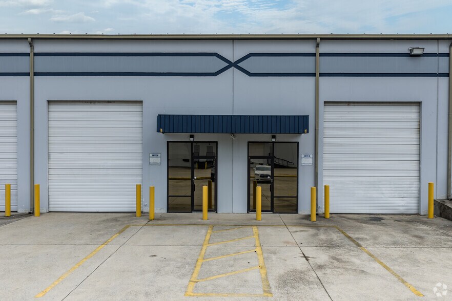 963 N Burnt Hickory Rd, Douglasville, GA à louer - Photo de l’immeuble – Image 2 sur 22