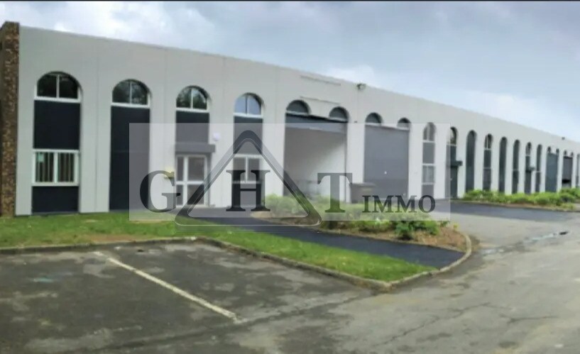 Industriel/Logistique dans Noisy-le-Grand à louer - Photo de l’immeuble – Image 1 sur 1