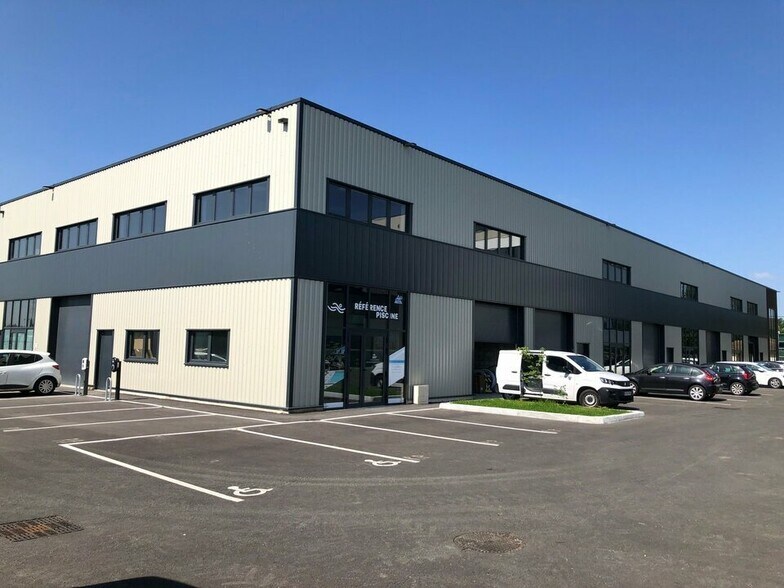 Local d'activités dans Artigues-près-Bordeaux à vendre - Photo de l’immeuble – Image 2 sur 5