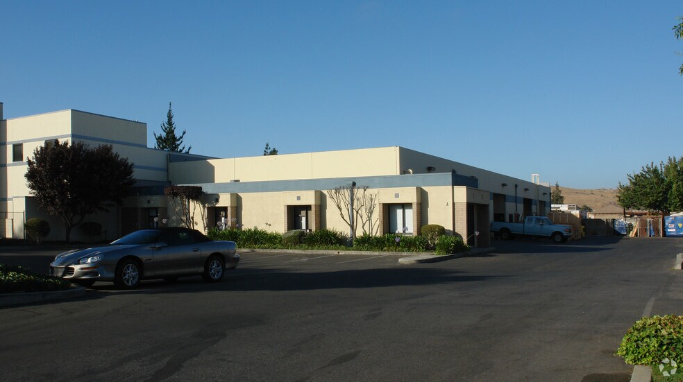 2885 Aiello Dr, San Jose, CA à vendre - Photo de l’immeuble – Image 3 sur 6
