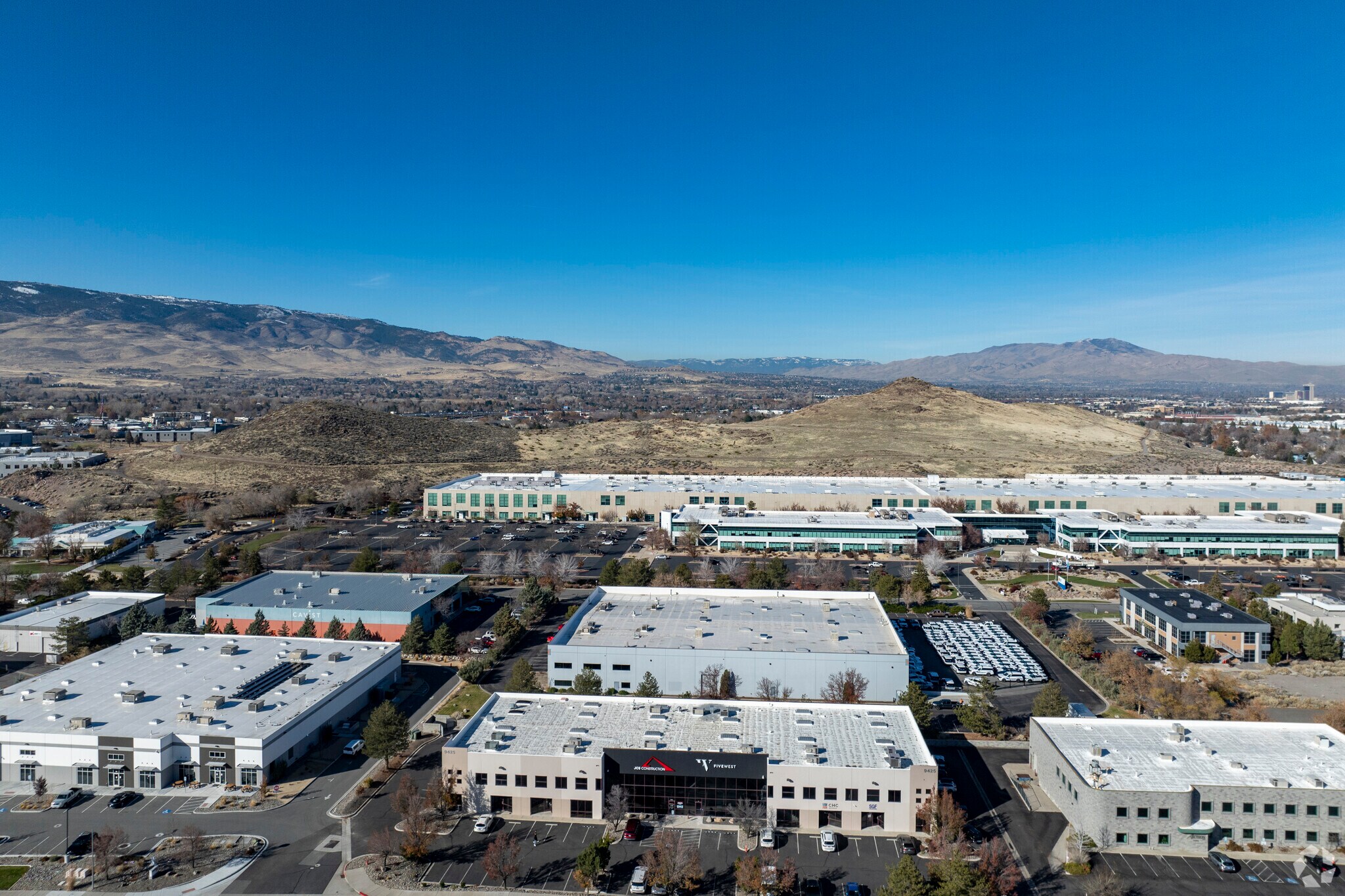 9425 Double R Blvd, Reno, NV à louer Photo principale– Image 1 sur 3