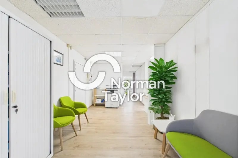 Bureau dans Baillargues à vendre Photo intérieure– Image 1 sur 9