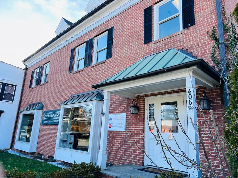 406 E Putnam Ave, Cos Cob, CT à vendre - Photo de l’immeuble – Image 2 sur 27