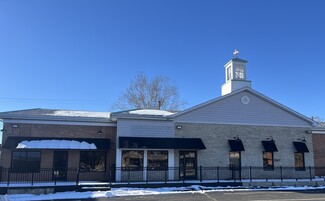 Plus de détails pour 5617 N High St, Columbus, OH - Local commercial à louer