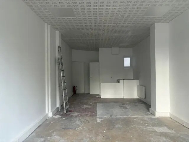 Bureau dans Paris à louer - Photo de l’immeuble – Image 2 sur 5