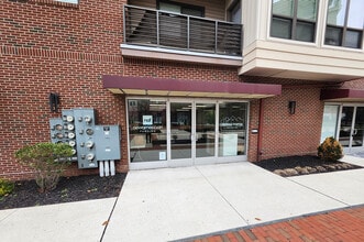 325 Madison St, Lansdale, PA à louer Photo de l’immeuble– Image 1 sur 5