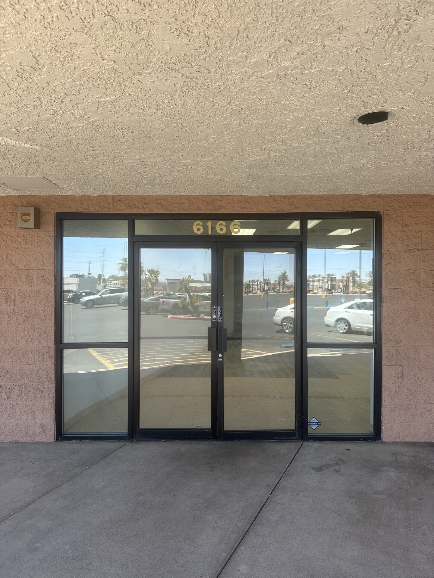 6110-6190 W Flamingo Rd, Las Vegas, NV à louer Photo intérieure– Image 1 sur 12
