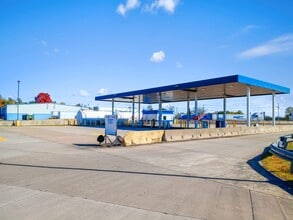 818 Corning Way, Martinsburg, WV à louer Photo de l’immeuble– Image 1 sur 4