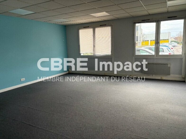 Bureau dans Chenôve à vendre - Photo intérieure – Image 3 sur 8