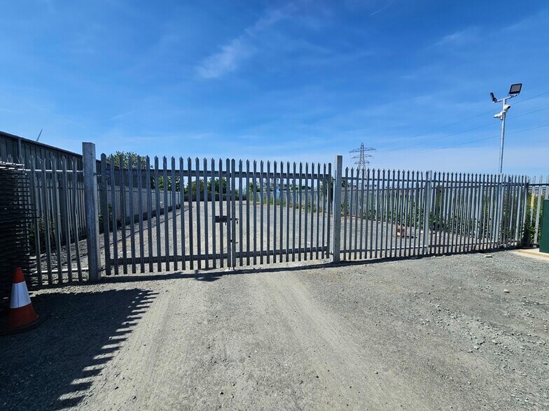 New Rd, Sheerness à louer - Photo de l’immeuble – Image 3 sur 5