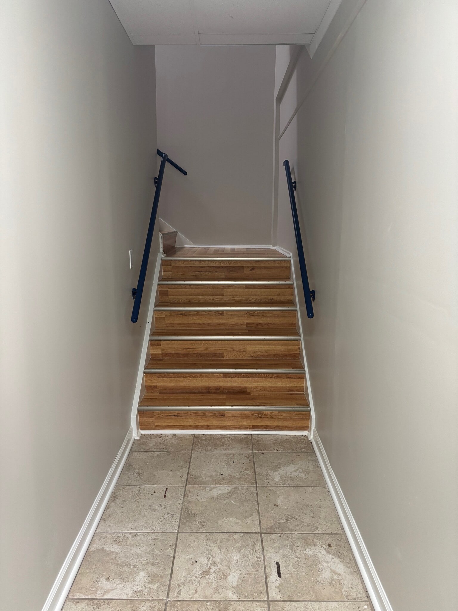 3158 University Dr, Huntsville, AL à louer Photo de l’immeuble– Image 1 sur 25