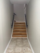 3158 University Dr, Huntsville, AL à louer Photo de l’immeuble– Image 1 sur 25