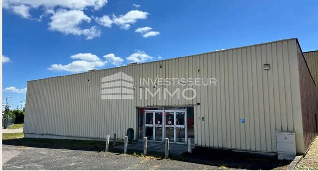 Plus de détails pour Local commercial à vendre