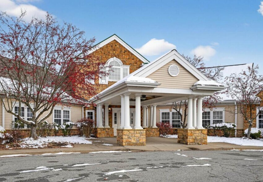 500 Seven Fields Blvd, Seven Fields, PA à vendre - Photo de l’immeuble – Image 2 sur 7