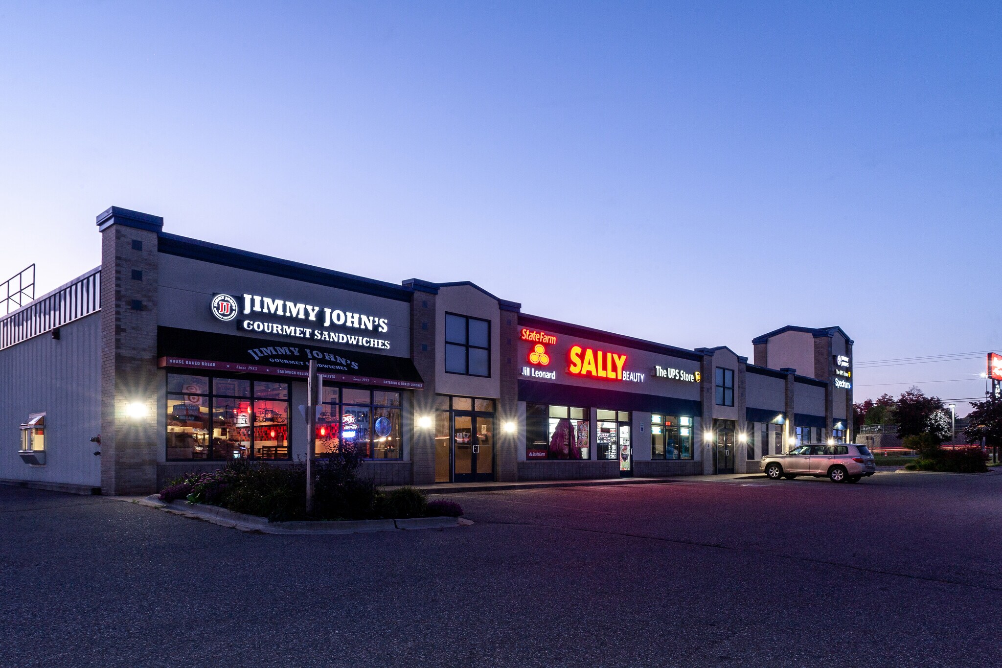 3226 US Highway 41 W, Marquette, MI à louer Photo de l’immeuble– Image 1 sur 4