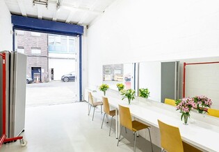 1-1A Cullen Way, Londres à louer Photo intérieure– Image 2 sur 4