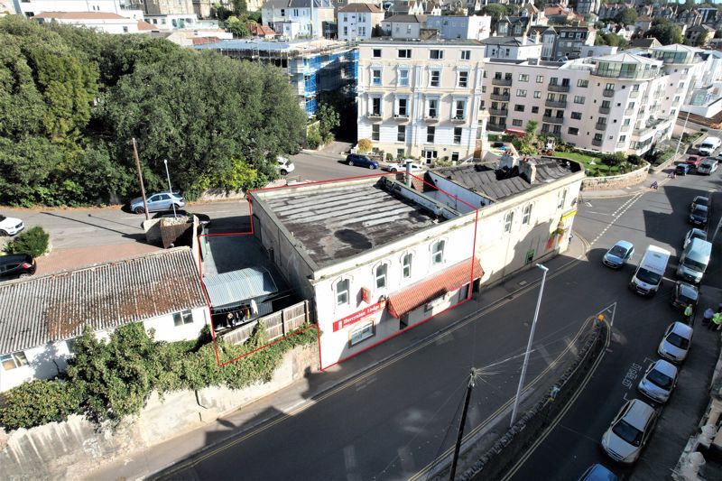 1A Upper Kewstoke Rd, Weston-Super-Mare à vendre - Photo principale – Image 1 sur 8