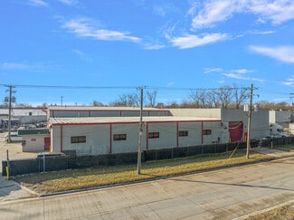 Plus de détails pour 25411 Sherwood Ave, Center Line, MI - Industriel/Logistique à vendre