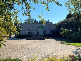 Plus de détails pour 160 Glaser St, Fairborn, OH - Local d’activités à vendre