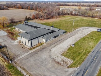Plus de détails pour 307 N Main St, Loraine, IL - Spécialisé à vendre