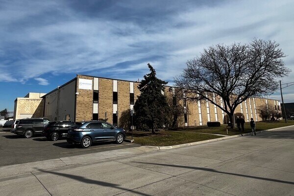 15765 Sturgeon St, Roseville, MI à vendre - Photo de l’immeuble – Image 1 sur 1