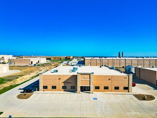 Plus de détails pour 1305 Ranchers Legacy Trl, Fort Worth, TX - Industriel/Logistique à louer