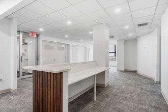145 E 32nd St, New York, NY à louer Photo intérieure– Image 1 sur 10