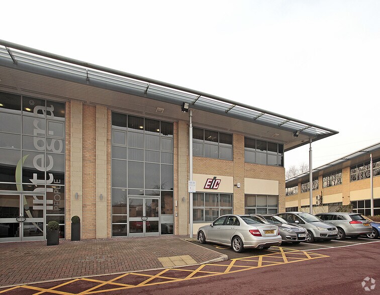 Olympic Way, Warrington à vendre - Photo de l’immeuble – Image 3 sur 4