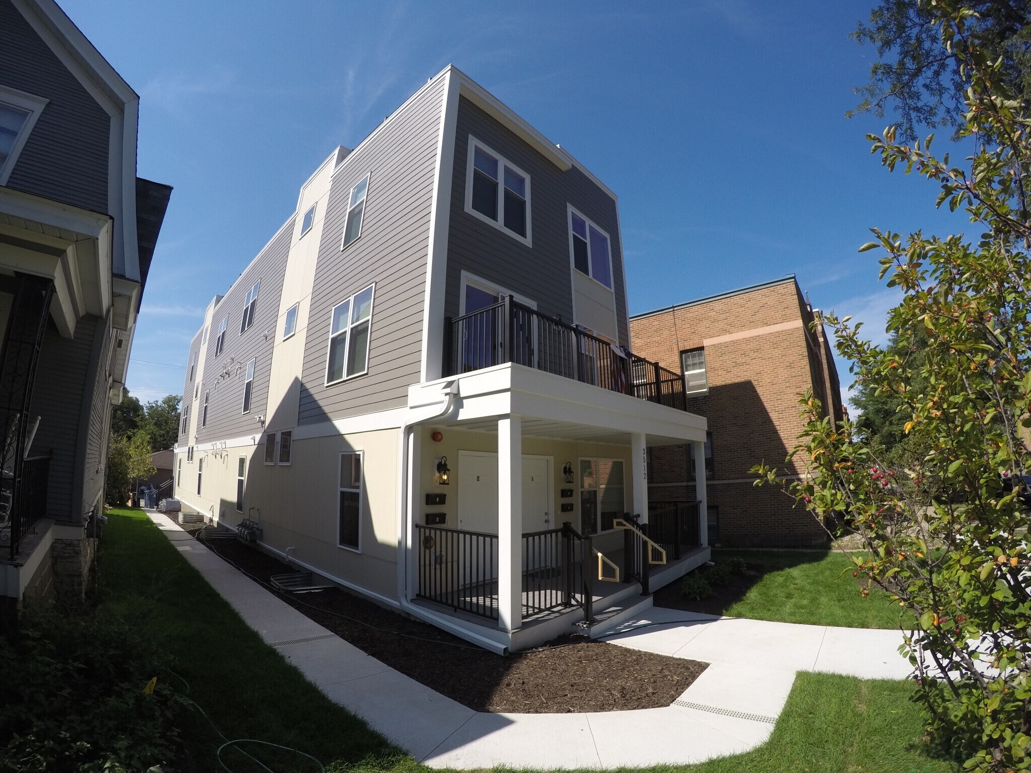 3512 DuPont Ave S, Minneapolis, MN à vendre Photo principale– Image 1 sur 7