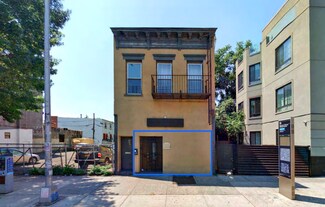 Plus de détails pour 26 Malcolm X Blvd, Brooklyn, NY - Local commercial à louer
