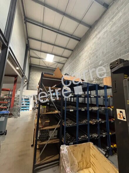 Local d’activités dans Bouguenais à louer - Photo de l’immeuble – Image 1 sur 4