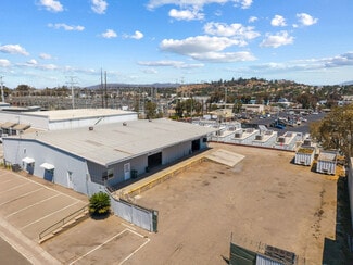 Plus de détails pour 1916 Commercial St, Escondido, CA - Industriel/Logistique à louer
