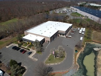 Plus de détails pour 26 Haypress Rd, Cranbury, NJ - Industriel/Logistique à louer
