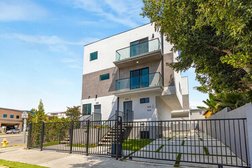 1636 Longwood Ave, Los Angeles, CA à vendre - Photo de l’immeuble – Image 2 sur 80