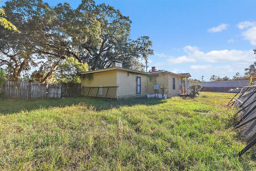 5070 Elinor Rd, Jacksonville, FL à vendre - Photo de l’immeuble – Image 3 sur 16