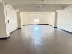 852 S Broadway, Los Angeles, CA à louer Photo intérieure– Image 1 sur 4