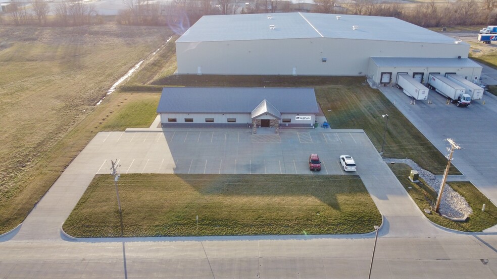 725 Mitchell Ave, Chillicothe, MO à vendre - Photo de l’immeuble – Image 1 sur 29