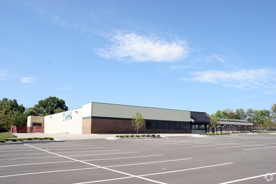 8903 Page Ave, Overland, MO à louer - Photo de l’immeuble – Image 2 sur 4