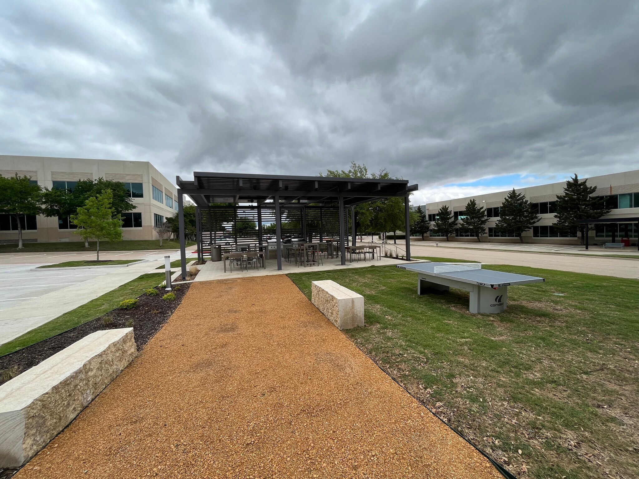 7979 N Belt Line Rd, Irving, TX à louer Photo de l’immeuble– Image 1 sur 23