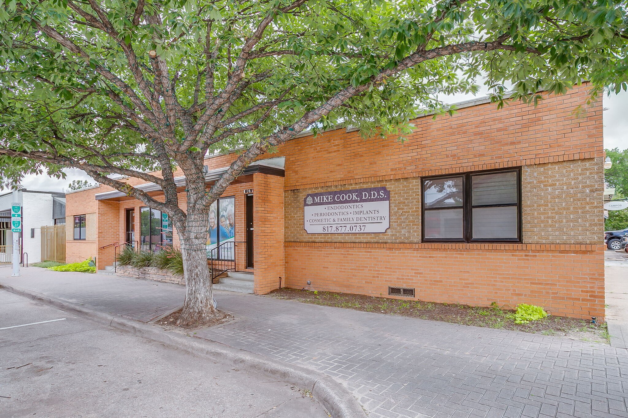 1300-1302 W Magnolia Ave, Fort Worth, TX à vendre Photo de l’immeuble– Image 1 sur 12